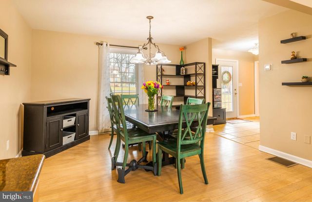 1125 HAYMAKER RD, State College, PA 16801