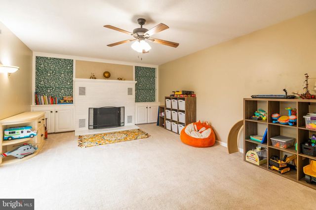 1125 HAYMAKER RD, State College, PA 16801