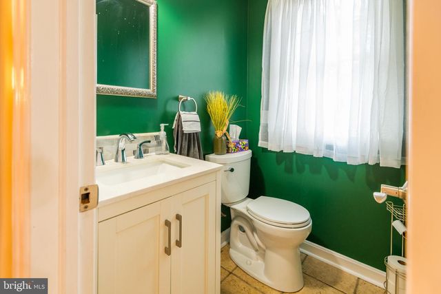 1125 HAYMAKER RD, State College, PA 16801