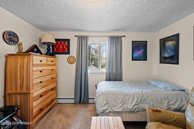10331 Genora Street, Eagle River, AK 99577