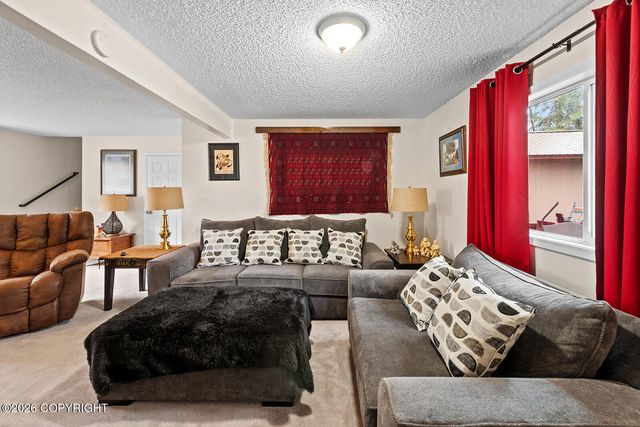 10331 Genora Street, Eagle River, AK 99577