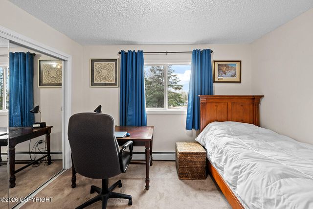 10331 Genora Street, Eagle River, AK 99577
