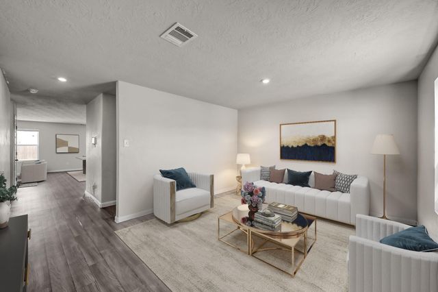 68 Road 51026, Cleveland, TX 77327