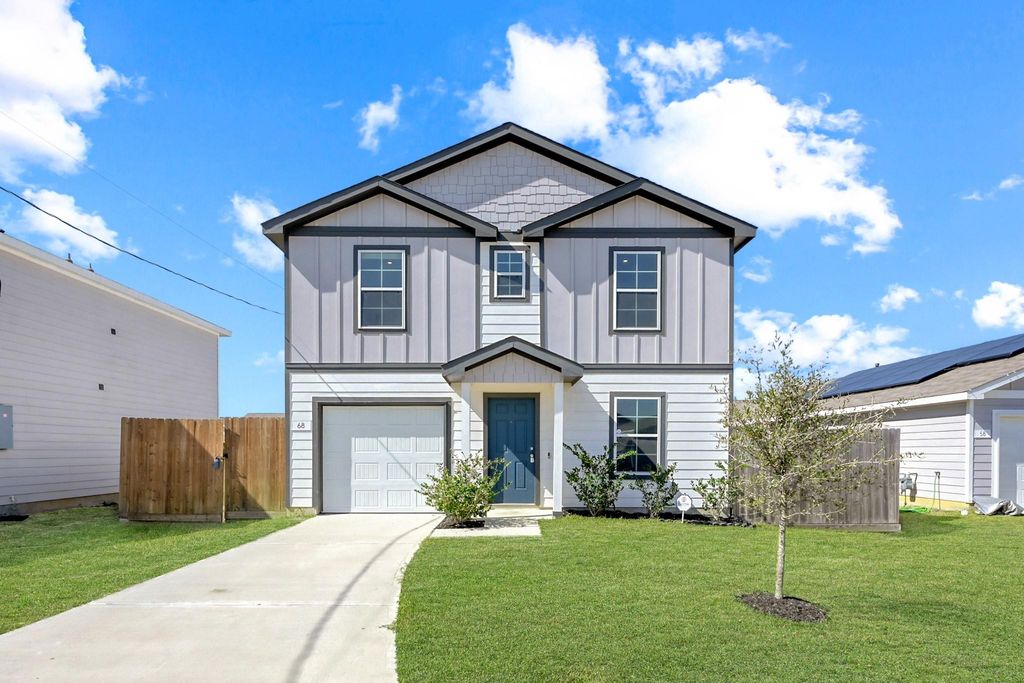 68 Road 51026, Cleveland, TX 77327