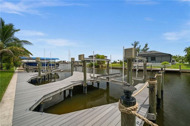 3520 SW 3rd TER, Cape Coral, FL 33991
