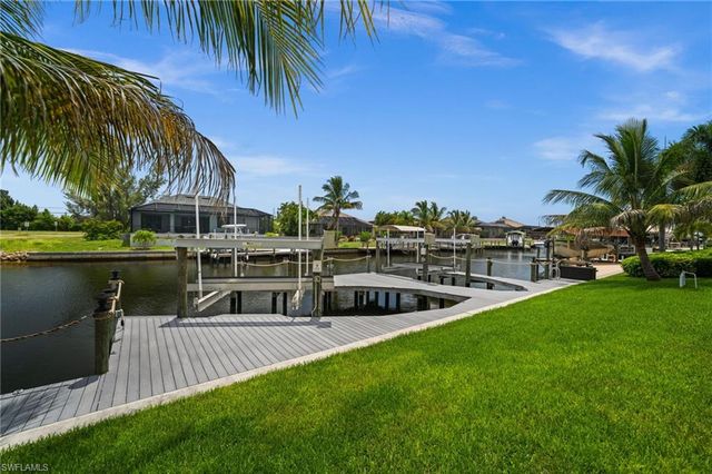 3520 SW 3rd TER, Cape Coral, FL 33991