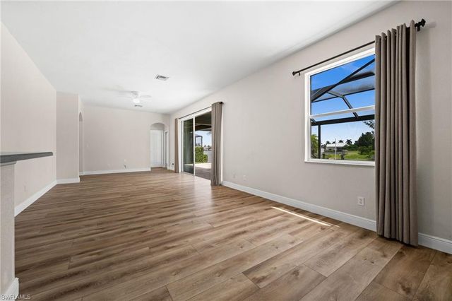 3520 SW 3rd TER, Cape Coral, FL 33991