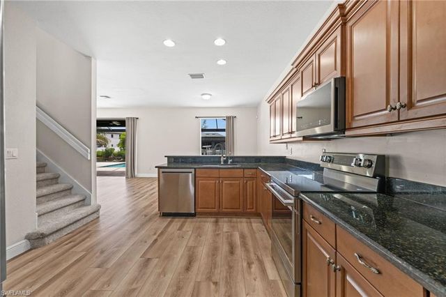 3520 SW 3rd TER, Cape Coral, FL 33991