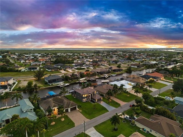 3520 SW 3rd TER, Cape Coral, FL 33991