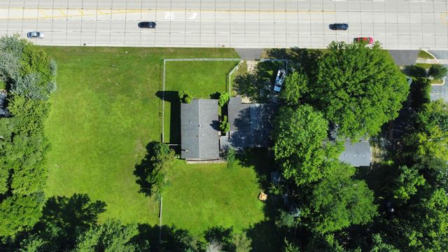 641 W Lake Cook Road, Palatine, IL 60074