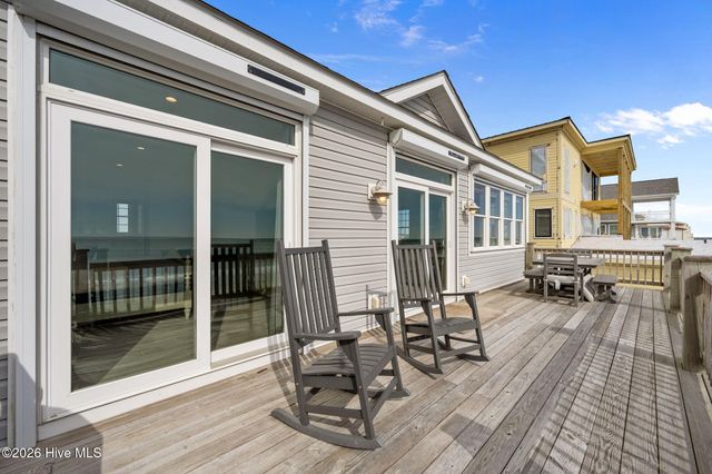 728 New River Inlet Road, Sneads Ferry, NC 28460