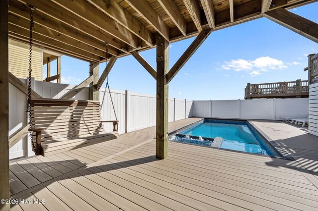 728 New River Inlet Road, Sneads Ferry, NC 28460