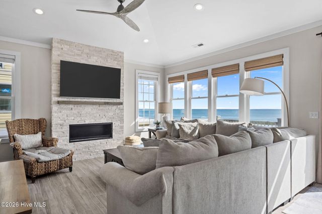 728 New River Inlet Road, Sneads Ferry, NC 28460