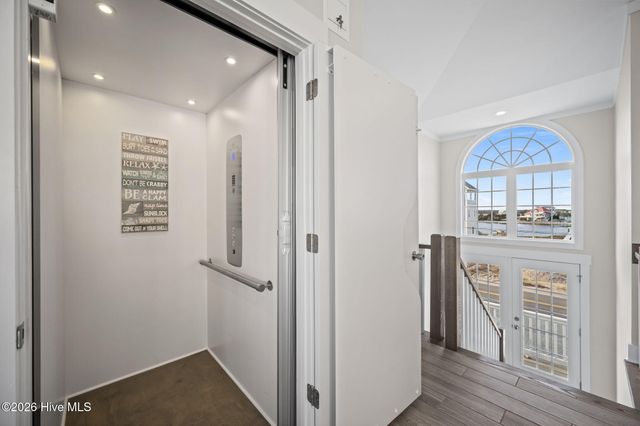 728 New River Inlet Road, Sneads Ferry, NC 28460