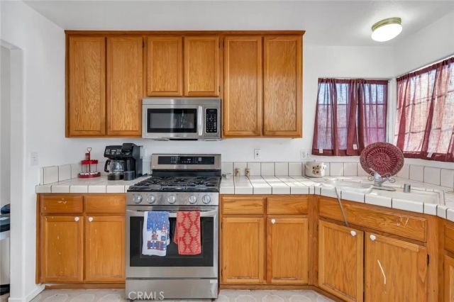 1928 Davis Drive, Los Banos, CA 93635