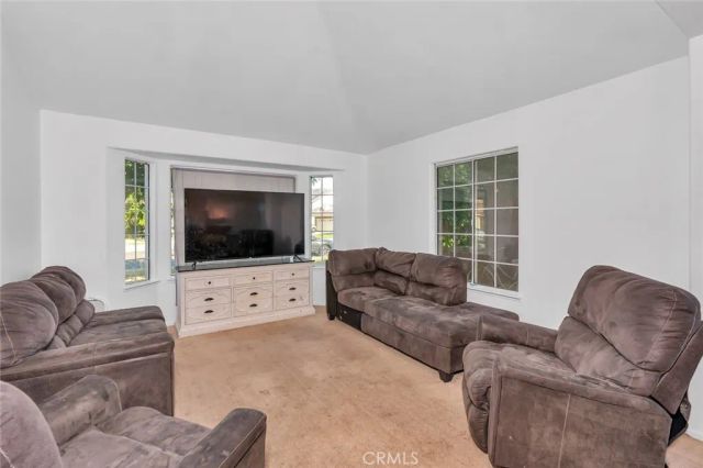 1928 Davis Drive, Los Banos, CA 93635