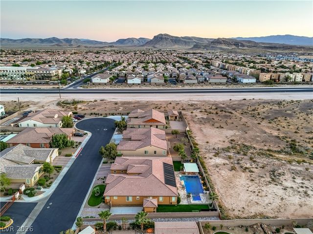 9165 Prescott Downs Street, Las Vegas, NV 89148