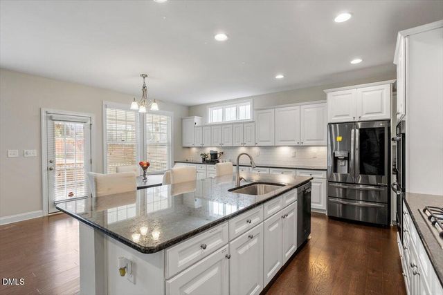 108 Horncliffe Way, Holly Springs, NC 27540