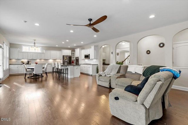 108 Horncliffe Way, Holly Springs, NC 27540