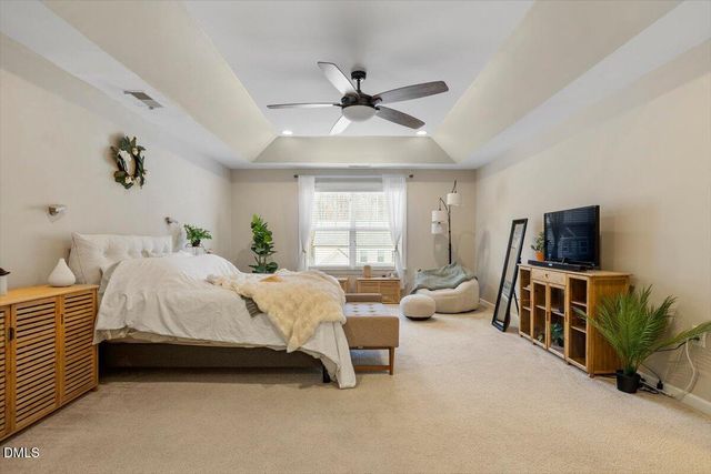 108 Horncliffe Way, Holly Springs, NC 27540