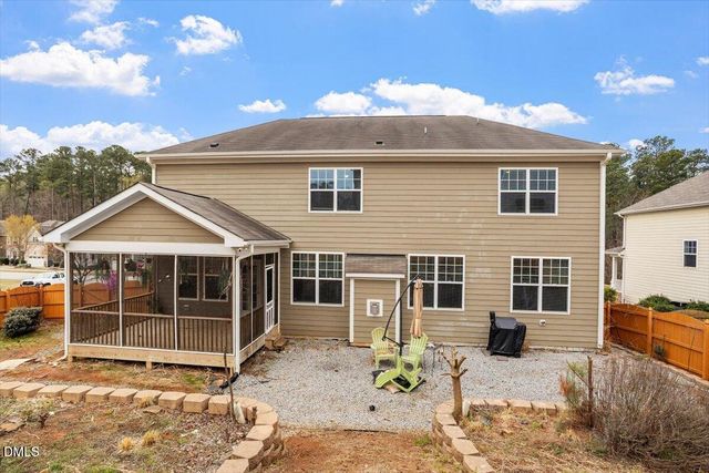 108 Horncliffe Way, Holly Springs, NC 27540