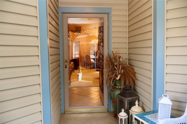 18095 Whispering Gables Lane, Dallas, TX 75287