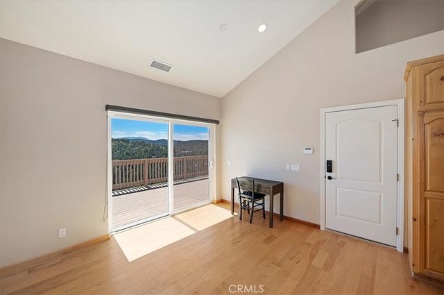 1015 Marin, Lake Arrowhead, CA 92352