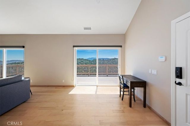 1015 Marin, Lake Arrowhead, CA 92352