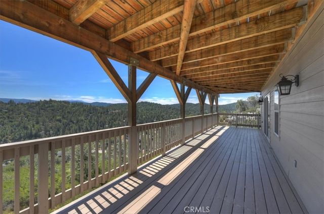 1015 Marin, Lake Arrowhead, CA 92352