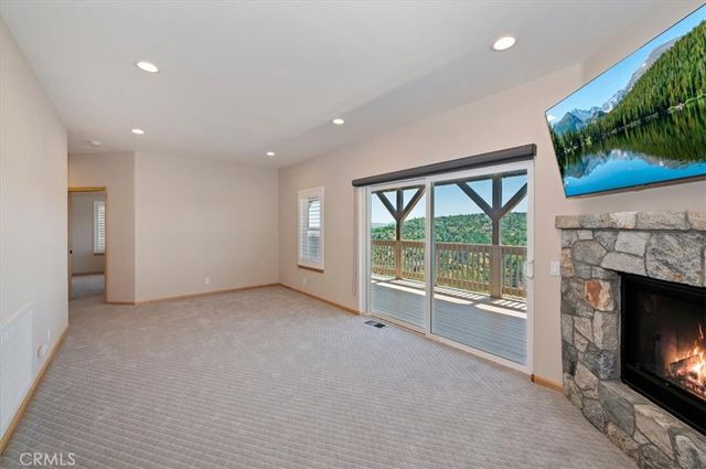 1015 Marin, Lake Arrowhead, CA 92352