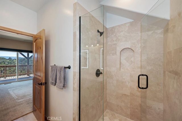 1015 Marin, Lake Arrowhead, CA 92352