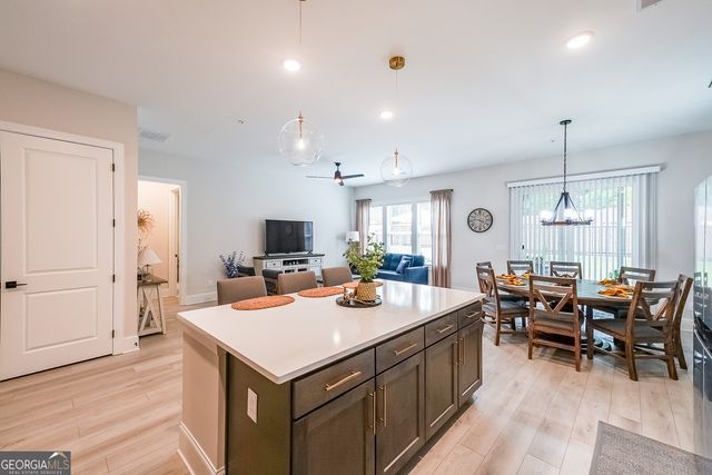 188 Vinca Circle, Kennesaw, GA 30144