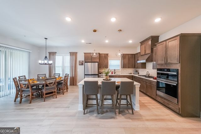 188 Vinca Circle, Kennesaw, GA 30144