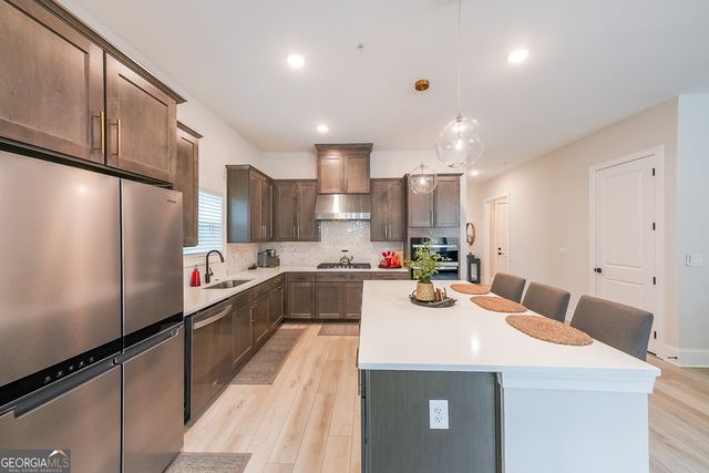 188 Vinca Circle, Kennesaw, GA 30144