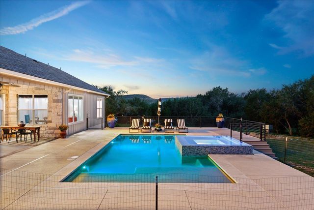 625B LAS COLINAS DR, Wimberley, TX 78676