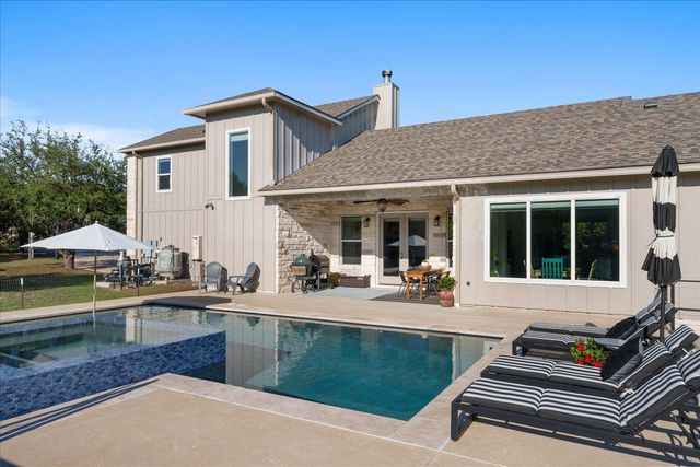 625B LAS COLINAS DR, Wimberley, TX 78676