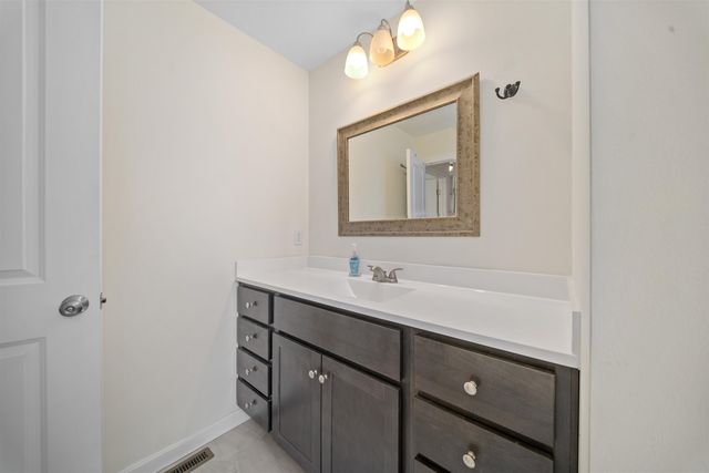 30 Ida Circle, Rochester, NH 03868
