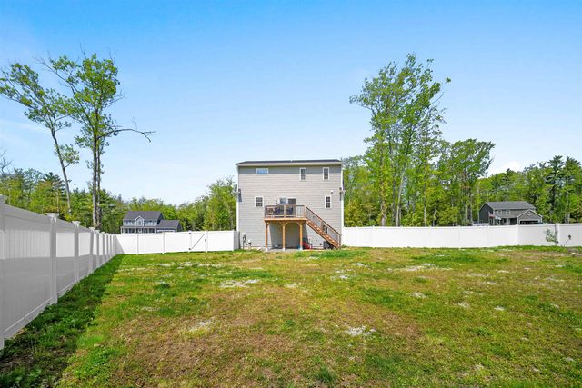 30 Ida Circle, Rochester, NH 03868