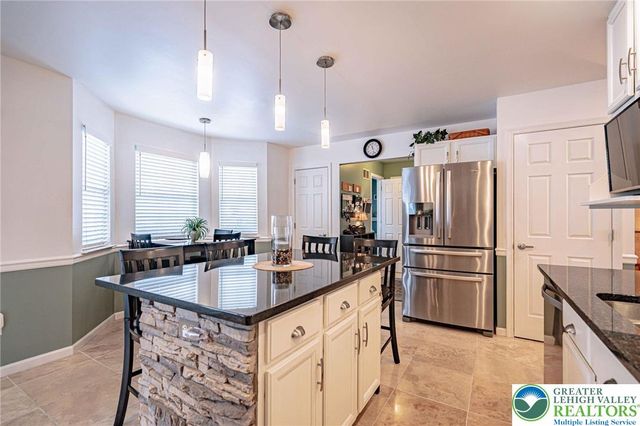 460 Quail Drive, Allentown, PA 18104