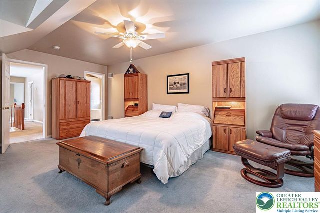 460 Quail Drive, Allentown, PA 18104