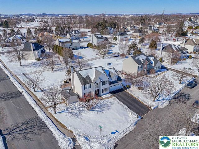 460 Quail Drive, Allentown, PA 18104