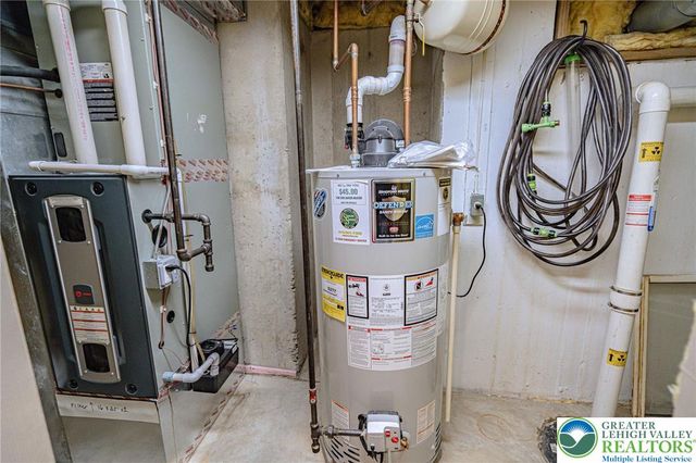 460 Quail Drive, Allentown, PA 18104