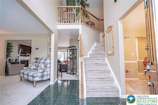 460 Quail Drive, Allentown, PA 18104