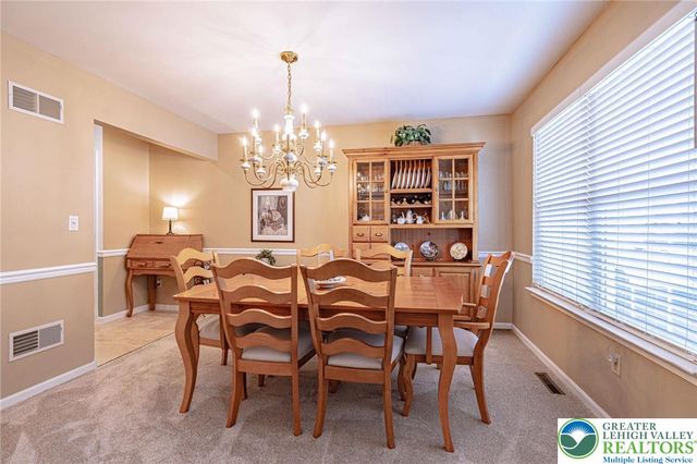 460 Quail Drive, Allentown, PA 18104