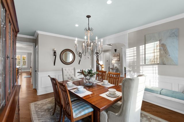 446 Waterford Dr, Manchester, TN 37355