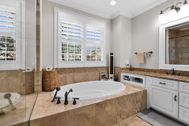 446 Waterford Dr, Manchester, TN 37355