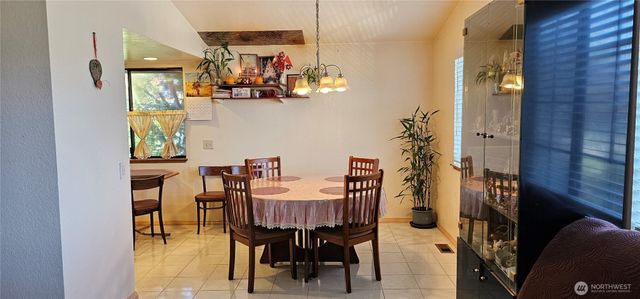 10903 Whitman Avenue N, Seattle, WA 98133