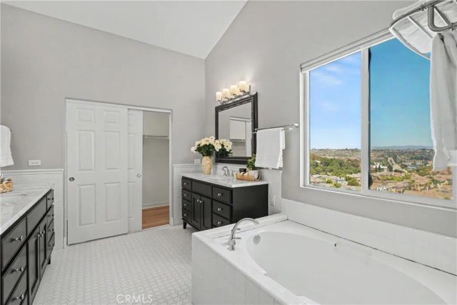 18 Lyon Ridge, Aliso Viejo, CA 92656