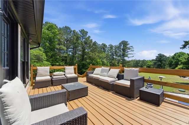 2835 White Court NE, Conyers, GA 30012