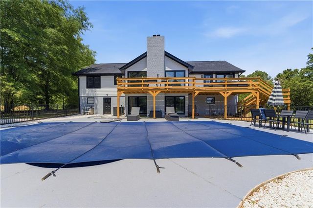 2835 White Court NE, Conyers, GA 30012